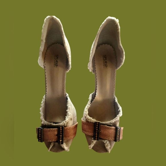 CUTE PAIR SPLASH TAN HIGH HEEL SHOES W/BROWN SUEDE & RHINESTONE BUCKLES SZ. 8.5 - Picture 2 of 8
